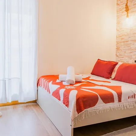 Проживание в семье Quartos Da Expo *