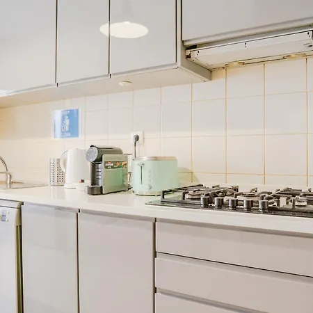 Проживание в семье Quartos Da Expo *