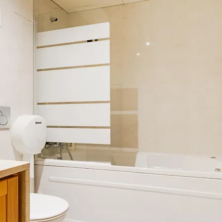 Quartos Da Expo Проживание в семье *