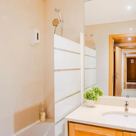 Quartos Da Expo * Лиссабон